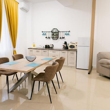 Chic Studio Bucureşti Exterior foto