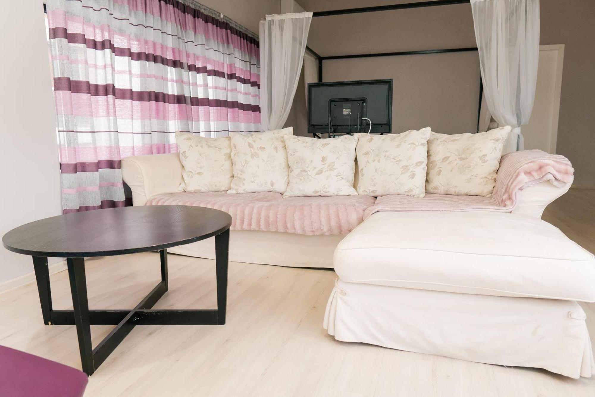 Chic Studio Bucureşti Cameră foto