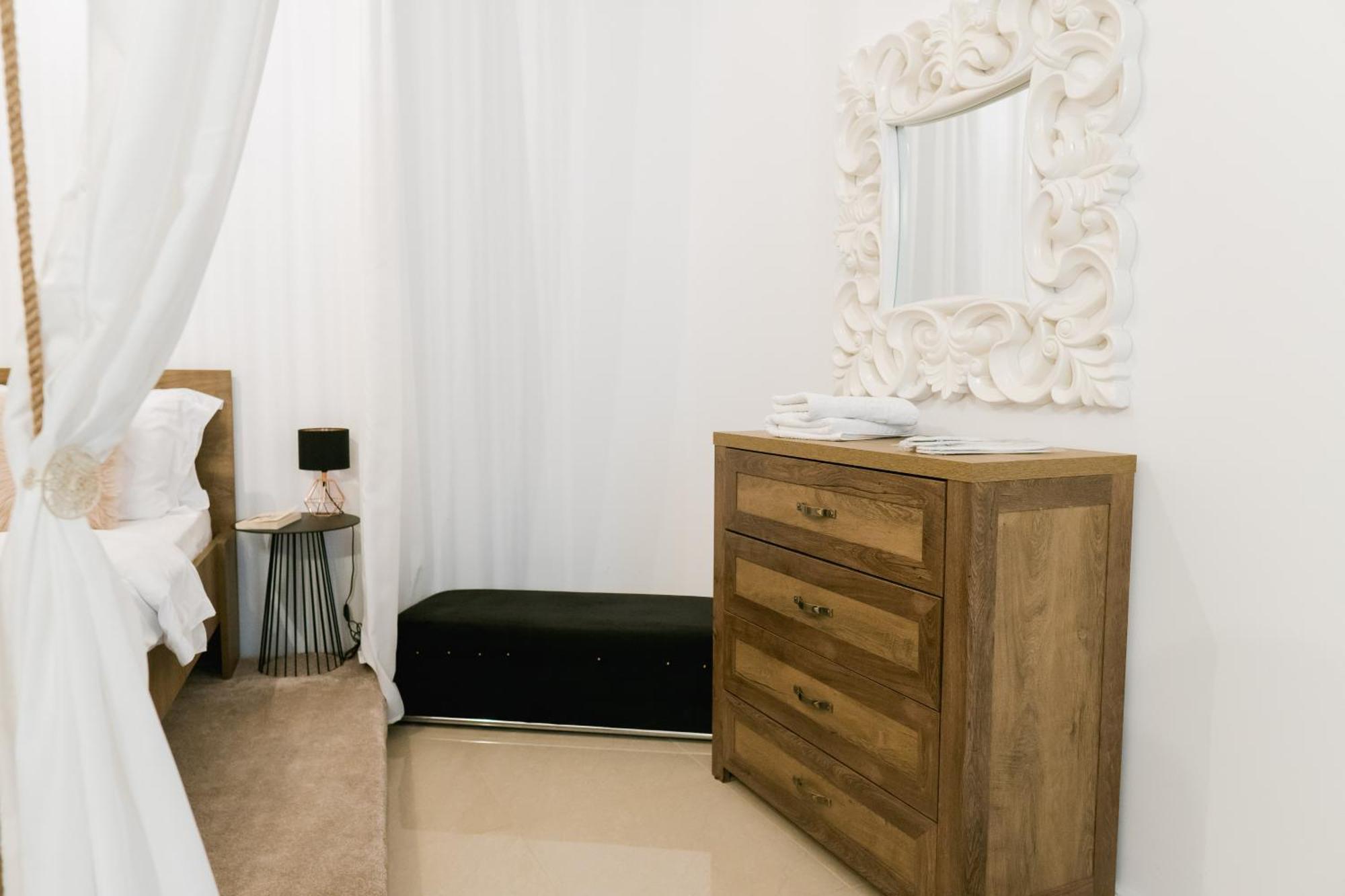 Chic Studio Bucureşti Cameră foto